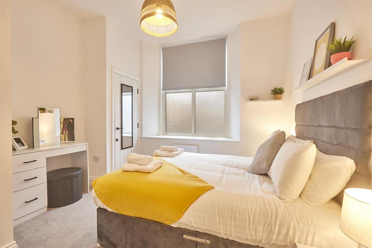 5 Roker Terrace - Seaview Apartments Сандерленд Екстер'єр фото