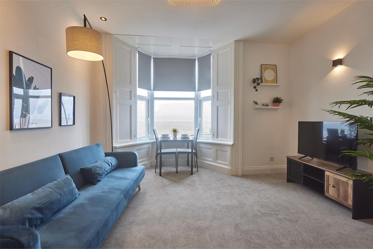 5 Roker Terrace - Seaview Apartments Сандерленд Екстер'єр фото