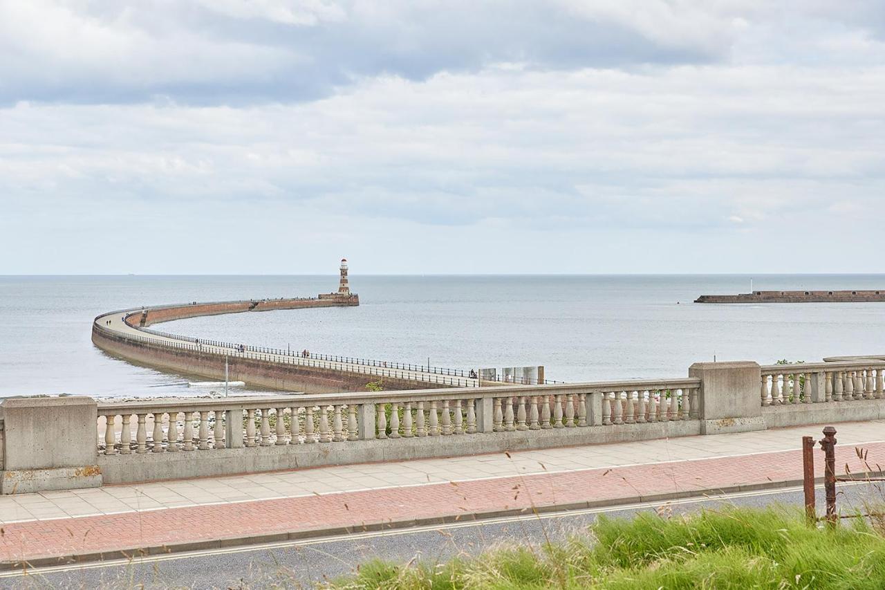 5 Roker Terrace - Seaview Apartments Сандерленд Екстер'єр фото